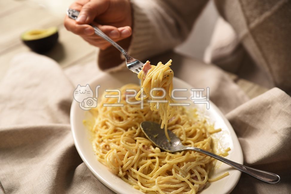 파스타,크림파스타,까르보나라,크림파스타소스,파스타면,스파게티,식품,파스타플레이팅,플레이팅,크림파스타플레이팅,파스타만들기,food,pasta,creampasta,음식,식재료,요리,food,cook,meal,dishes,food reserves