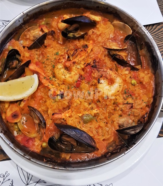 빠에야,스페인,스페인음식,요리,음식,밥,먹다,맛있는,spain,spanishfood,dish,cook,food,rice,eating,delicious,음식,식재료,요리,food,cook,meal,dishes,food reserves