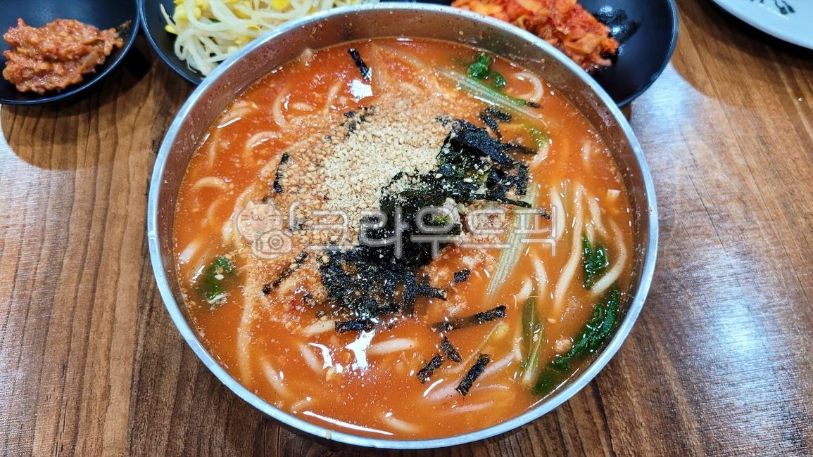 칼국수,장칼국수,국수,요리,음식,식사,한식,면요리,빨간,food,meal,cook,한그릇요리,한그릇,한국요리,한국음식,koreanfood,koreanmeal,koreancook