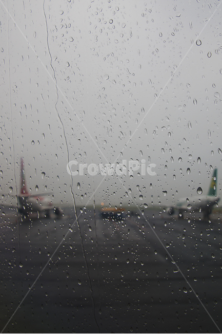 공항,비,빗방울,비행기,창문,활주로,airport,rain,raindrop,plane,airplane,aircraft,window,runway,비,비오는날,rain,rainy