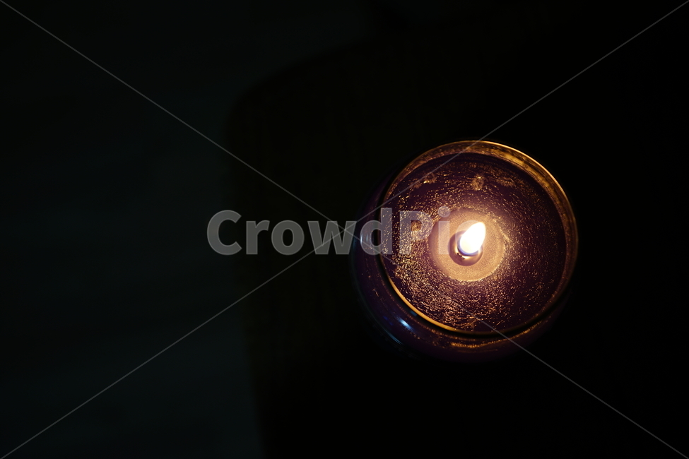 촛불,초,불,불빛,분위기,감성,감성사진,느낌,feel,candle,양초,캔들,감수성,어둠,빛,감각,접사,사물,물건,오브젝트,thing,object,matter