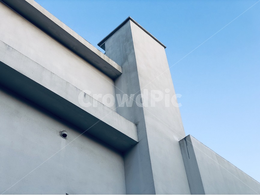오후,벽,건물,하늘,하얀색,화이트,블루,파란색,blue,건축물,건물외관,exterior,building,structure,architecture,construction