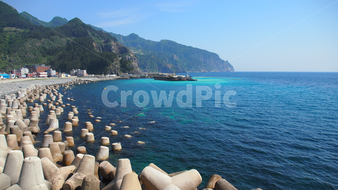 울릉도,파란하늘,맑음,바다,해안가,promontory,곶,nature,자연,water,해안선,sea,ocean,outdoors