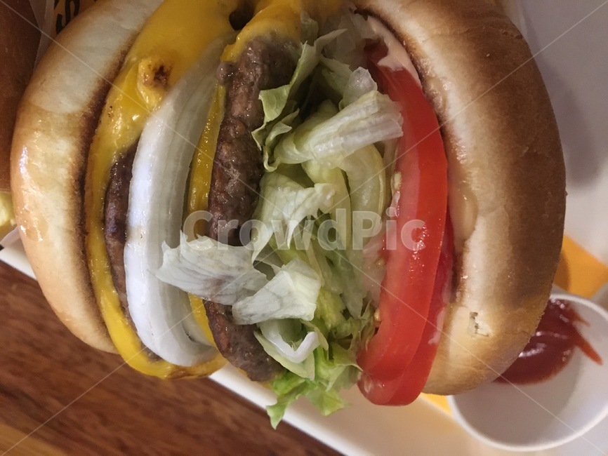 햄버거,버거,치즈버거,패티,패스트푸드