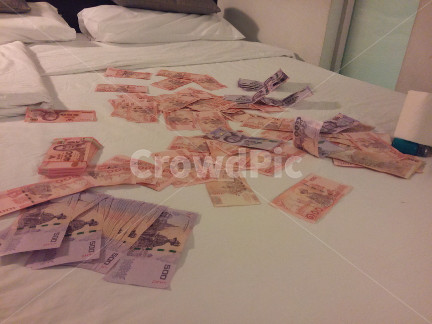 태국,돈,바트,돈자랑,침대,thailand,thailandmoney,cash,money