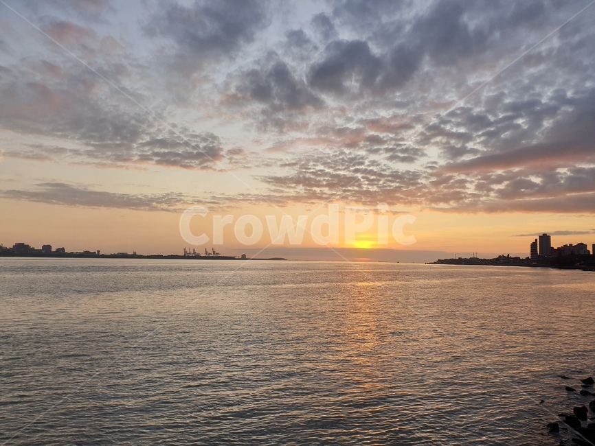 nature,자연,outdoors,옥외,redsky,붉은하늘,sunset,일몰,sky,하늘,sunlight,햇빛