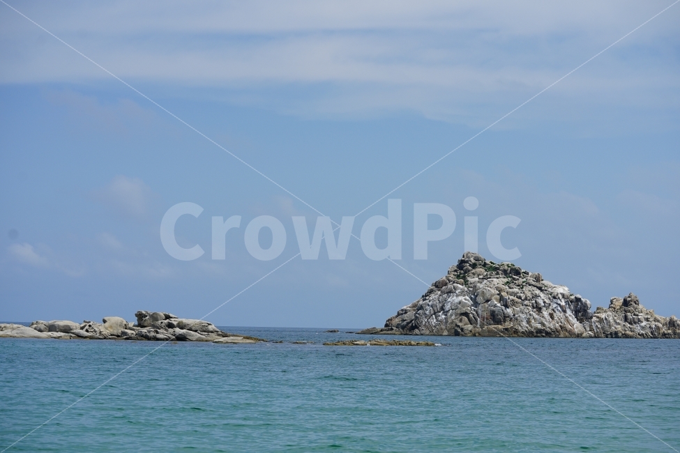 	바다,해변,해수욕장,여름,바닷가,휴가,동해,물,자연,바닷물,sea,경치,풍경,풍경사진,블루,바위,자연,풍경,nature,landscape,outdoors,옥외,land,땅,바다,water,ocean,대양,shoreline,해안선,coast,연안