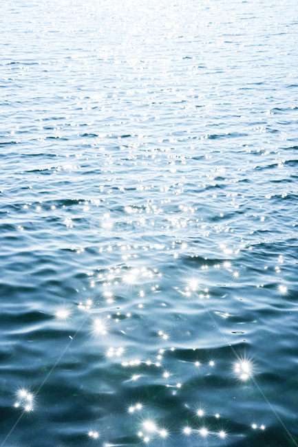 윤슬,바닷가,바다,물결,물살,햇빛,빛,반짝임,wave,sea,파란,블루,수심,바닷물,서해바다,자연,풍경,nature,landscape,감성,sensible,feeling,water,물,outdoors,옥외