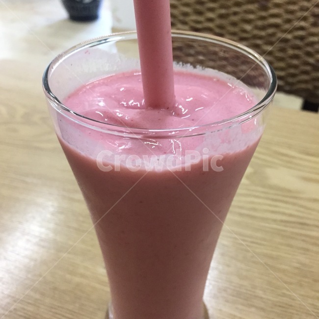 딸기주스,딸기,아이스음료,딸기쥬스,여름음료,음료수,drink,beverage