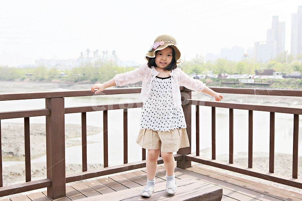 어린이,여자아이,아이,사람,배경,자연,풍경