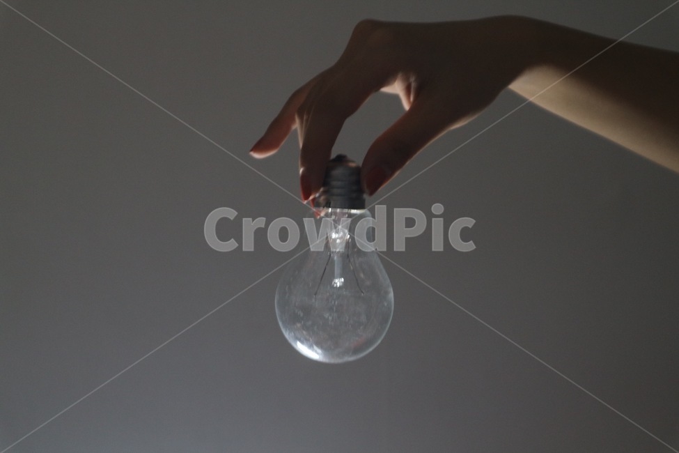손,전구,그림자,대비,명암,light,빛,shadow,hand,blub