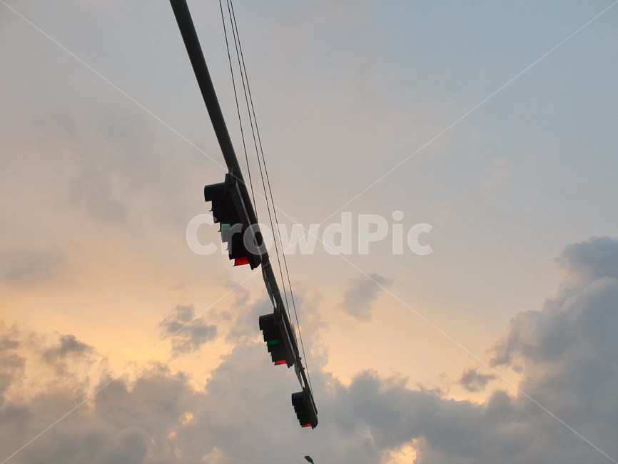 하늘,자연,신호등,해질녁,구름,sky