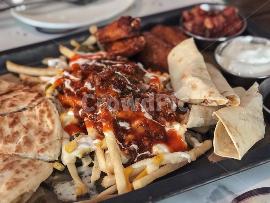 멕시코음식,퀘사디아,요리,감자튀김,저녁,음식,식재료,요리,food,cook,meal,dishes,food reserves,양식,서양음식,서양요리,western food,western dishes,western meal,western cook