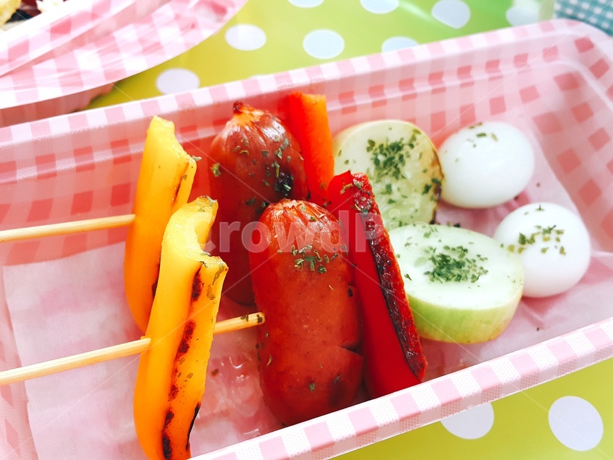 도시락,꼬치,피크닉,파프리카,소시지,오이,메추리알,구이,맛있는,남자친구도시락,파슬리,음식,식재료,요리,food,cook,meal,dishes,food reserves