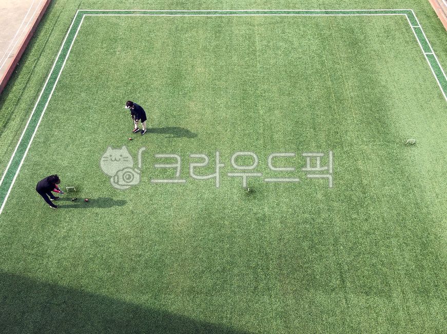 play,game,gate ball,work out,exercise,gateball,old man,ball,oldman,stick,gateballstadium,leisure,sports,sportsequipment,cheek,teamsport,team,gate ball game,outdoors,sports equipment,gateball stadium,team sport,background,gateballgame,sport