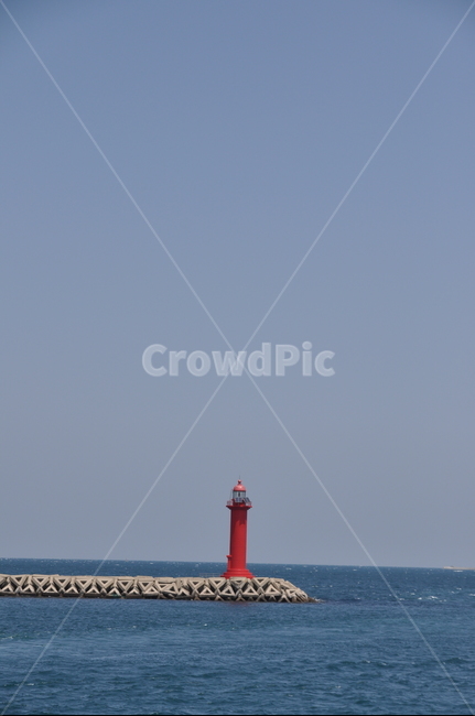 architecture,건축물,building,boat,보트,lighthouse,등대,tower,탑,바다,sea,transportation,교통,등대,lighthouse
