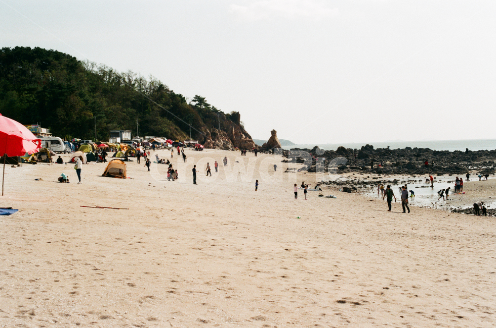 해변,캠핑,바다,텐트,파라솔,해변,바다,beach,sea,사람들,대중,군중,other people,crowd