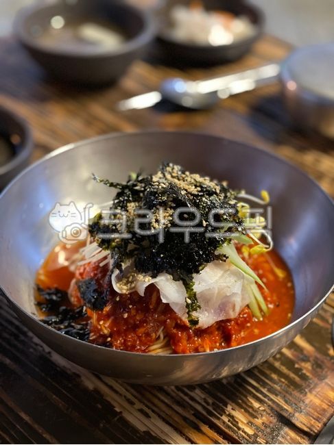 막국수,춘천,국수,비빔국수,비빔막국수,food,음식,meal,식사,noodle