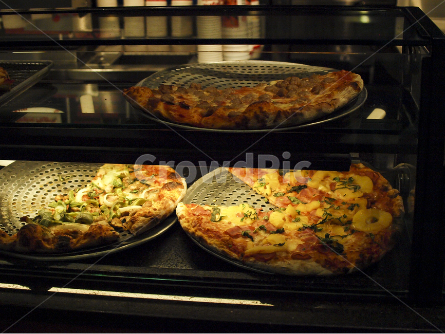 피자,슬라이스,pizza,미국,수제,맛있는,디스플레이,음식점,맛집,패스트푸드,진열된,음식,식재료,요리,food,cook,meal,dishes,food reserves,빵,bread,양식,서양음식,서양요리,western food,western dishes,western meal,western cook