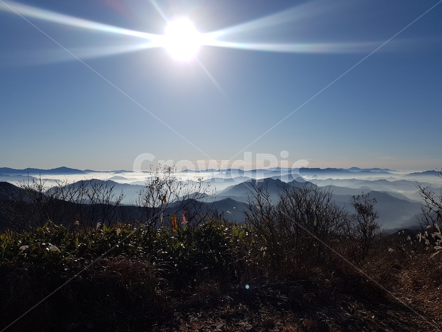한국의산하,운무,절경,능선,정상,자연,풍경,nature,landscape,flare,플레어,light,빛,sunlight,햇빛