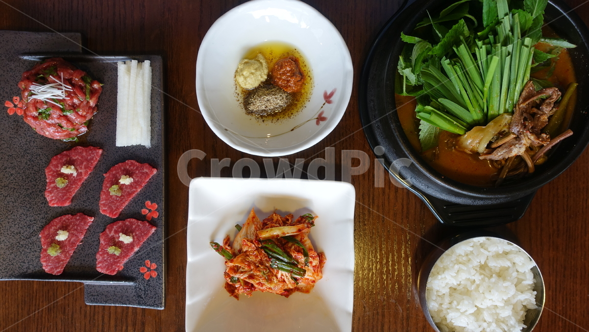 고기,음식,고깃집,고기집,바베큐,구이,meat,food,barbeque,grill,beef,소고기,소,소스,육회,양념장,음식,식재료,요리,food,cook,meal,dishes,food reserves,육류,고기,meat