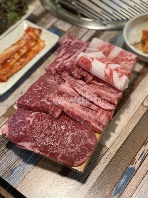 소고기,한우,등심,안심,차돌박이,마블링,갈비,갈비살,업진살,고기,외식,회식,음식,식재료,요리,food,cook,meal,dishes,food reserves,육류,고기,meat