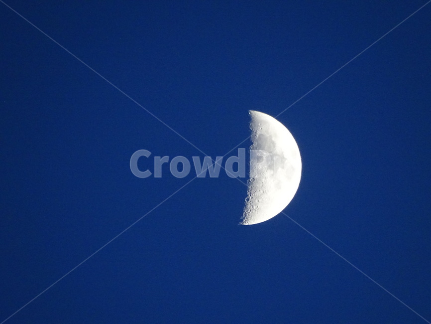 달,반달,밤,하늘,moon,야경,밤,풍경,nightscape,night,landscape,nature,자연,outdoors,옥외,universe,우주,astronomy,천문학,outer space,대기권 밖