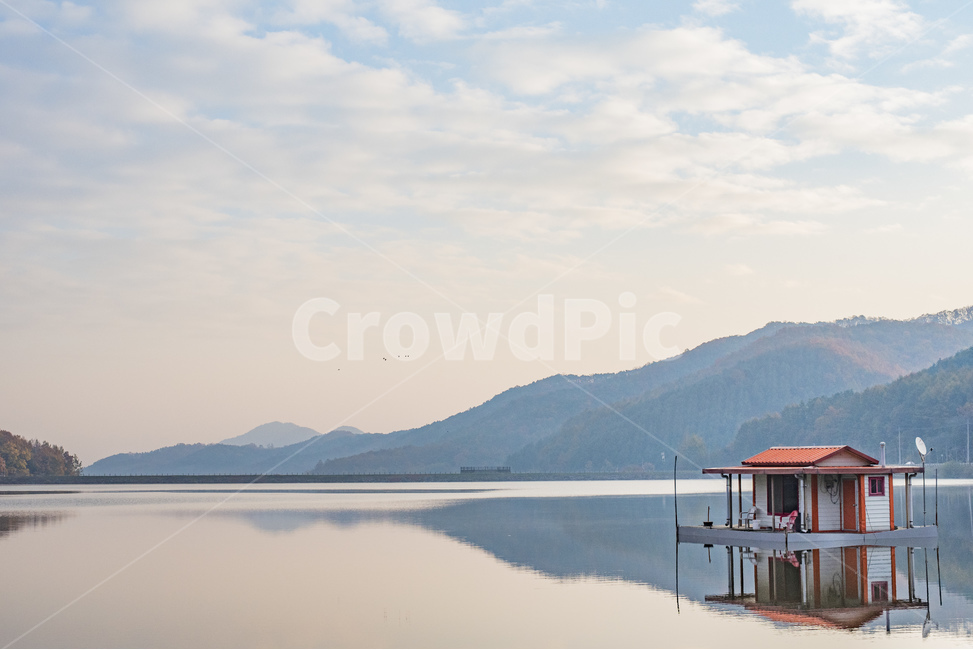 일출,저수지,풍경,풍경사진,반영,자연,풍경,nature,landscape,한국자연풍경,한국자연경관,korea nature landscape,색깔,색상,색채,색감,color sense,color sensitivity,feeling of color,water,물,waterfront,워터 프론트,pier,교각,port,포트