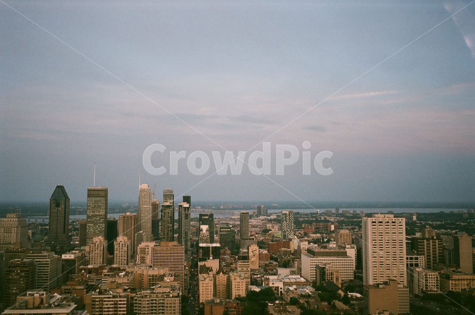 감성사진,도시,필름사진,건물풍경,몬트리올야경,city,cityscape,building,filmphotography,montreal,해외,외국,캐나다,nightscape,canada
