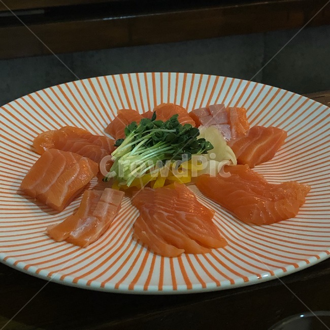 연어,음식,회,야식,안주,음식,식재료,요리,food,cook,meal,dishes,food reserves,수산물,해산물,fishery products,seafood,일식,일본음식,일본요리,Japanese food,Japanese dishes,Japanese meal,Japanese cook