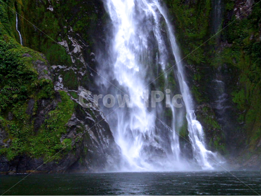 강,호수,바다,물,안개,산,폭포,나무,lake,river,fog,mist,mountain,tree,trees,boat,sea,ocean,water,waterfall,waterfalls,배경사진,배경화면,배경,풍경,풍경사진,평화로운,분위기,차분한,차분함,평화로움,scene,view,ambience,atmosphere,calm,peaceful,tranquil,still,background,물안개,자연,풍경,nature,landscape,해외,외국,세계,foreign,oversea,world,세계자연풍경,해외자연풍경,외국자연풍경,world nature landscape,outdoors,옥외