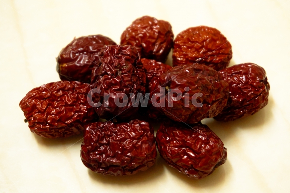 대추,열매,가을,음식,붉은,말린,마른,식재료,식품,빨간,쌓여있는,맛있는,달콤한,추석,과일,맛,익은,음식,식재료,요리,food,cook,meal,dishes,food reserves,과일,열매,fruit