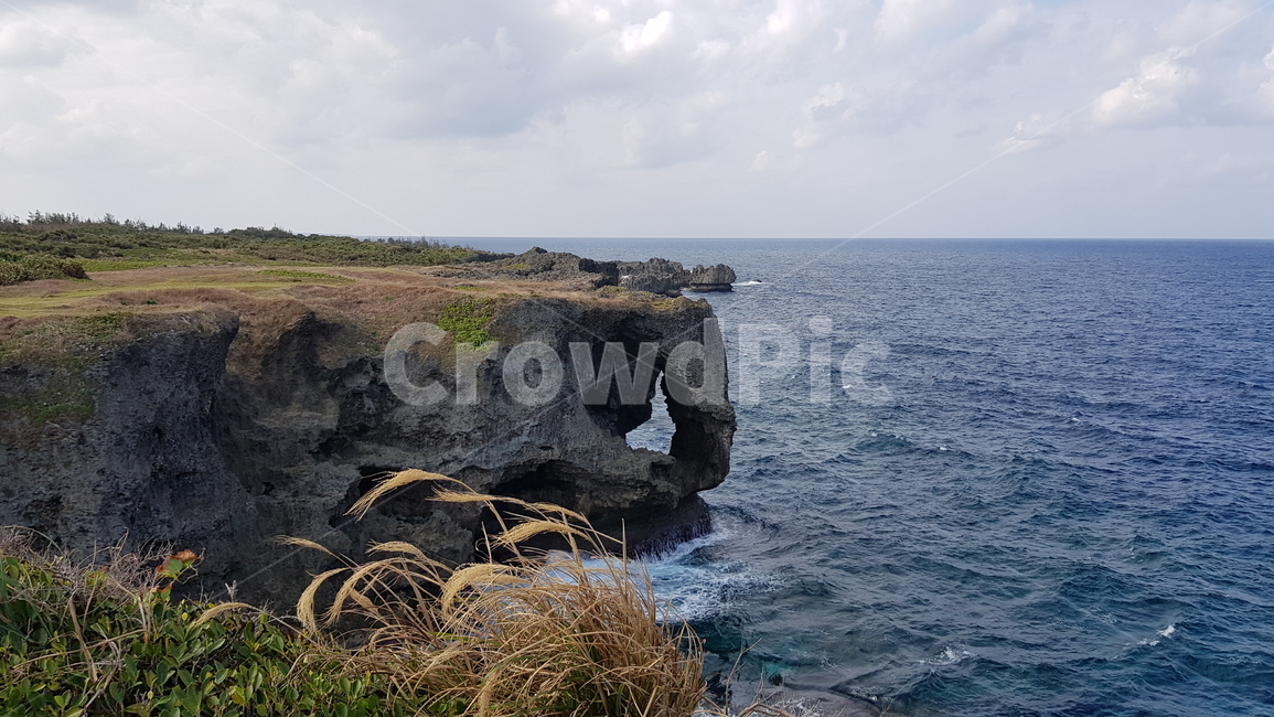 오키나와,만좌모,관광지,일본,여행지,자연,풍경,nature,landscape,해외,외국,세계,foreign,oversea,world,세계자연풍경,해외자연풍경,외국자연풍경,world nature landscape,outdoors,옥외,sea,바다,ocean,대양,water,물,shoreline,해안선,cave,동굴,coast,연안,cove,후미