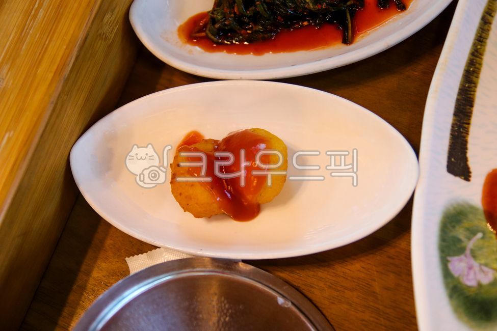 음식, 요리, 반찬, 식사, 감자, 사진,이미지,일러스트,캘리그라피 - serrata작가