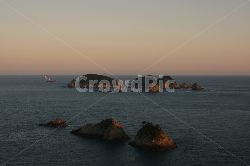섬,풍경,바다,수평선,다도해,자연,풍경,nature,landscape,outdoors,옥외,land,땅,sea,water,물,ocean,대양,shoreline,해안선,coast,연안,island