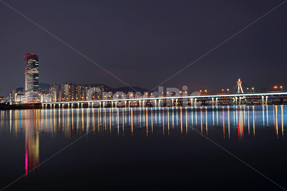 잠실,잠실철교,한강,한강다리,야경,반영,조명,불빛,구의동,야경,밤,풍경,nightscape,night,landscape,도시,city,한국도시풍경,한국도시경관,korea cityscape