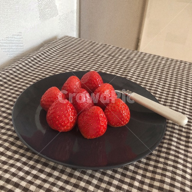 딸기,홈카페,디저트,포크,카페,음식,식재료,요리,food,cook,meal,dishes,food reserves,디저트,간식,후식,dessert,snack