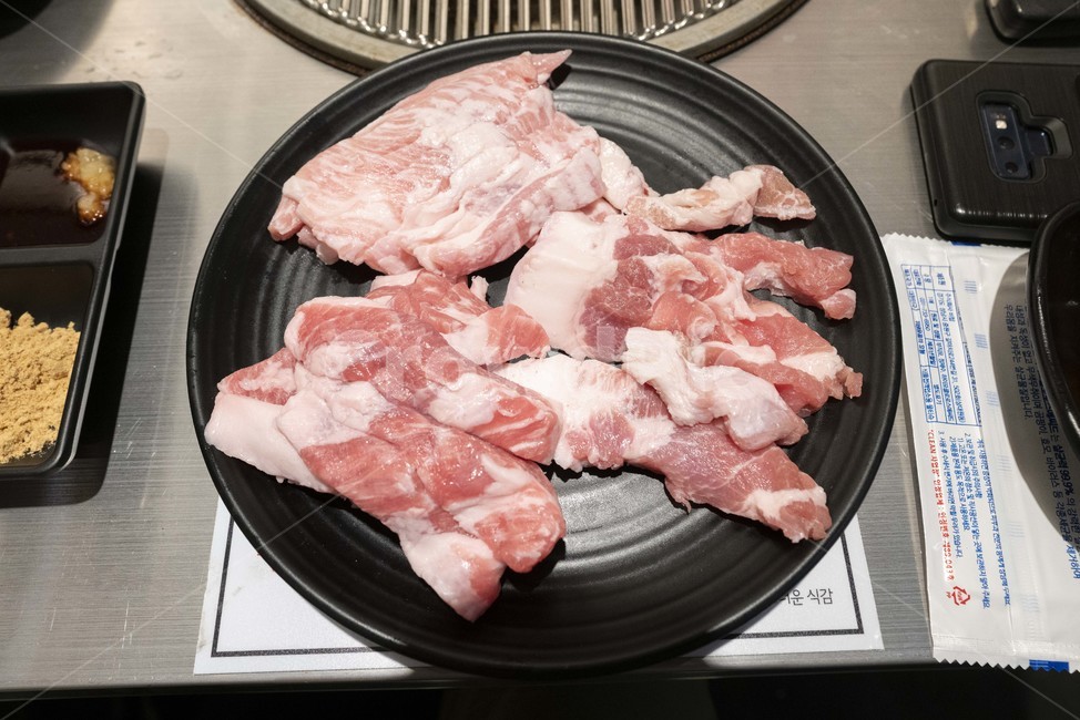 돼지고기,생고기,고기,삼겹살,목살,육류,정육,육류,고기,meat