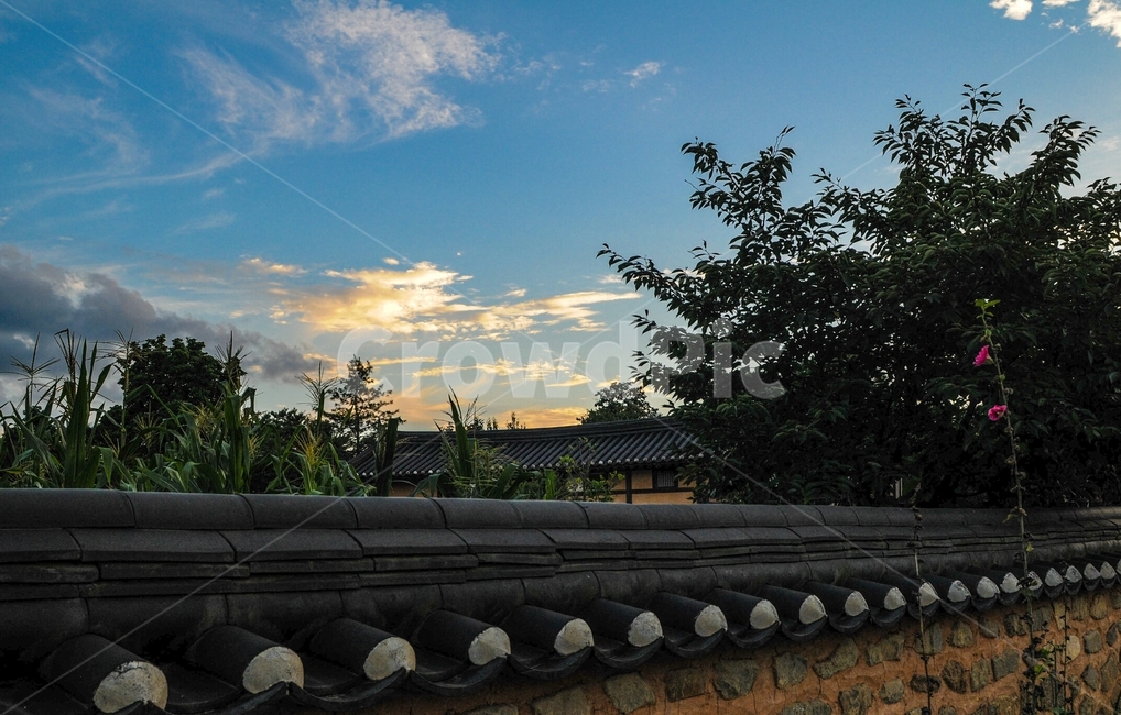 노을,하늘,구름,배경화면,한옥,한국전통,한국문화,korean traditional,korean culture,건축물,건물외관,exterior,building,structure,architecture,construction