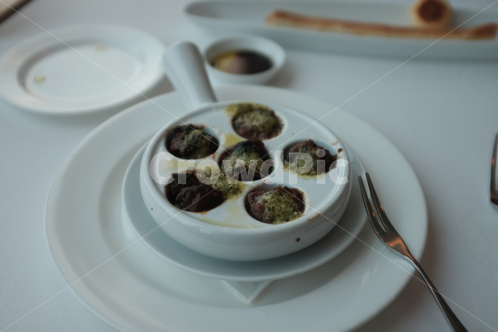 fork,cutlery,pottery,dish,달팽이,snail,도기류