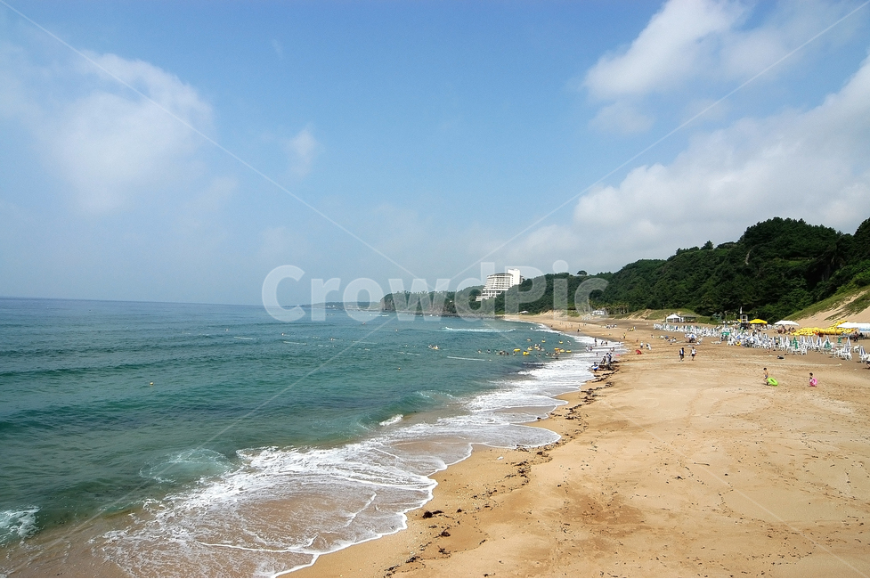 제주도,해수욕장,중문,중문해수욕장,바다,여름,파도,풍경,호텔,백사장,놀이,휴가,여행,관광,하늘,맑은,자연,풍경,nature,landscape,해변,바다,beach,sea,water,물,shoreline,해안선,ocean,대양,outdoors,옥외,바닷가,coast,연안,promontory,곶