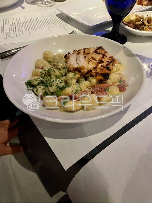 음식,식사,양식,뇨끼,노끼,수제비,이탈리아음식,맛있는,저녁식사,레스토랑,food,meal,dinner,delicious