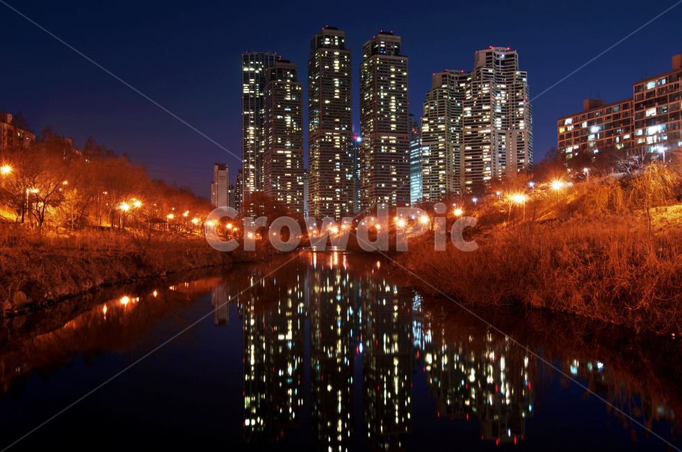 타워팰리스,주상복합아파트,도곡동,삼성타워팰리스,samsungtowerpalace,마천루,야경,양재천,야경,밤,풍경,nightscape,night,landscape,도시,city,한국도시풍경,한국도시경관,korea cityscape