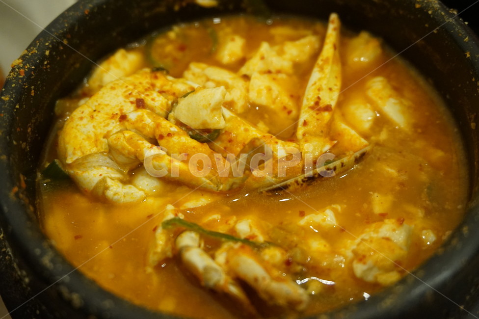 된장찌개,찌개,된장,뚝배기,꽃게탕,꽃게찌개,꽃게,집밥,koreancook한국음식,음식,식사,식재료,한식,요리,food,cook,meal,koreanmeal,음식,식재료,요리,food,cook,meal,dishes,food reserves
