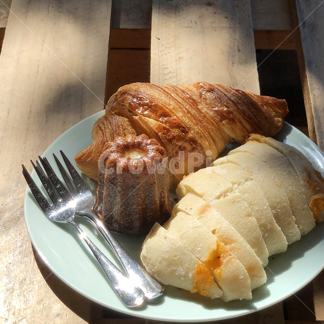 까눌레,치아바타,크라와상,디저트,커피,카페,제주도,테라로사,힐링,디져트,맛집,음식,식재료,요리,food,cook,meal,dishes,food reserves,빵,bread
