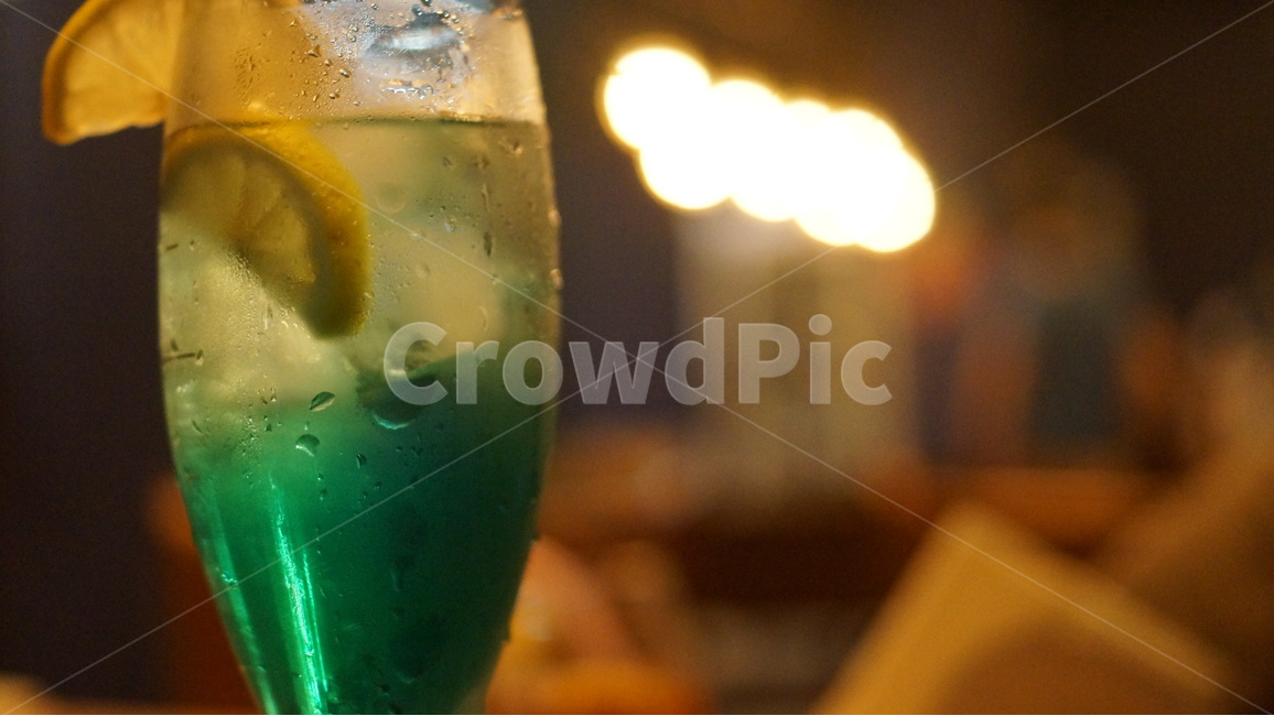 칵테일,감성,술,레몬,일상,펍,음료,술집,칵테일바,주류,술,주류,alcohol