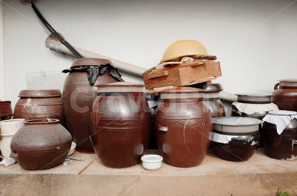 장독대,시골,강원도정선,리코gr,리코,산골마을,한국전통,한국문화,korean traditional,korean culture,사물,물건,오브젝트,thing,object,matter
