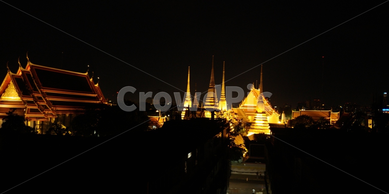 night view,royal temple,golden temple,Riverside Temple,Thailand night view,Bangkok night view,foreign night view,Thai history,Emotional Temple,Wat Arun Temple,morning temple,Wat Pho Temple,Wat Arun,Thai temple,Bangkok Temple,wonderful night view,Dawn Temp