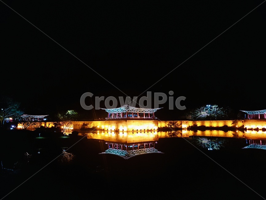 경주,동궁과월지,야경,전통,한국,야경,밤,풍경,nightscape,night,landscape,한국전통,한국문화,korean traditional,korean culture,랜드마크,landmark,tourist attraction,한국랜드마크,한국관광지,한국명소,korea landmark,korea tourist attraction,architecture,건축물,building,건물
