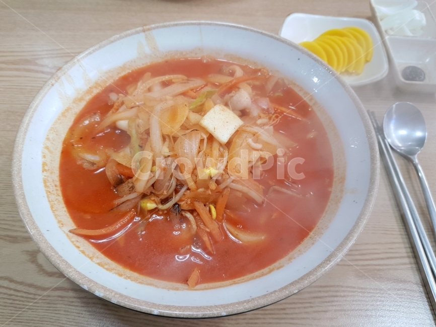짬뽕,중국요리,중화요리,빨간국물,면요리,해장
